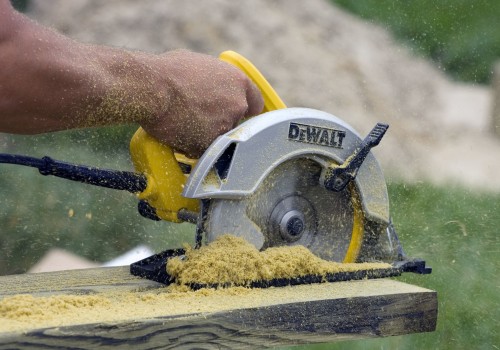 How Much Does a Concrete Cutter Earn?
